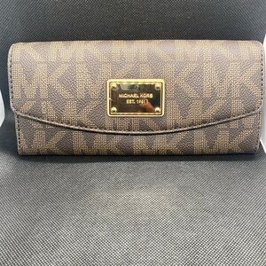 Michael Kors Jet Set Slim Flap Wallet/Brown with Gold Hardware/NWT